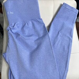 NVGTN Butt Scrunch Leggings Lilac Size Small